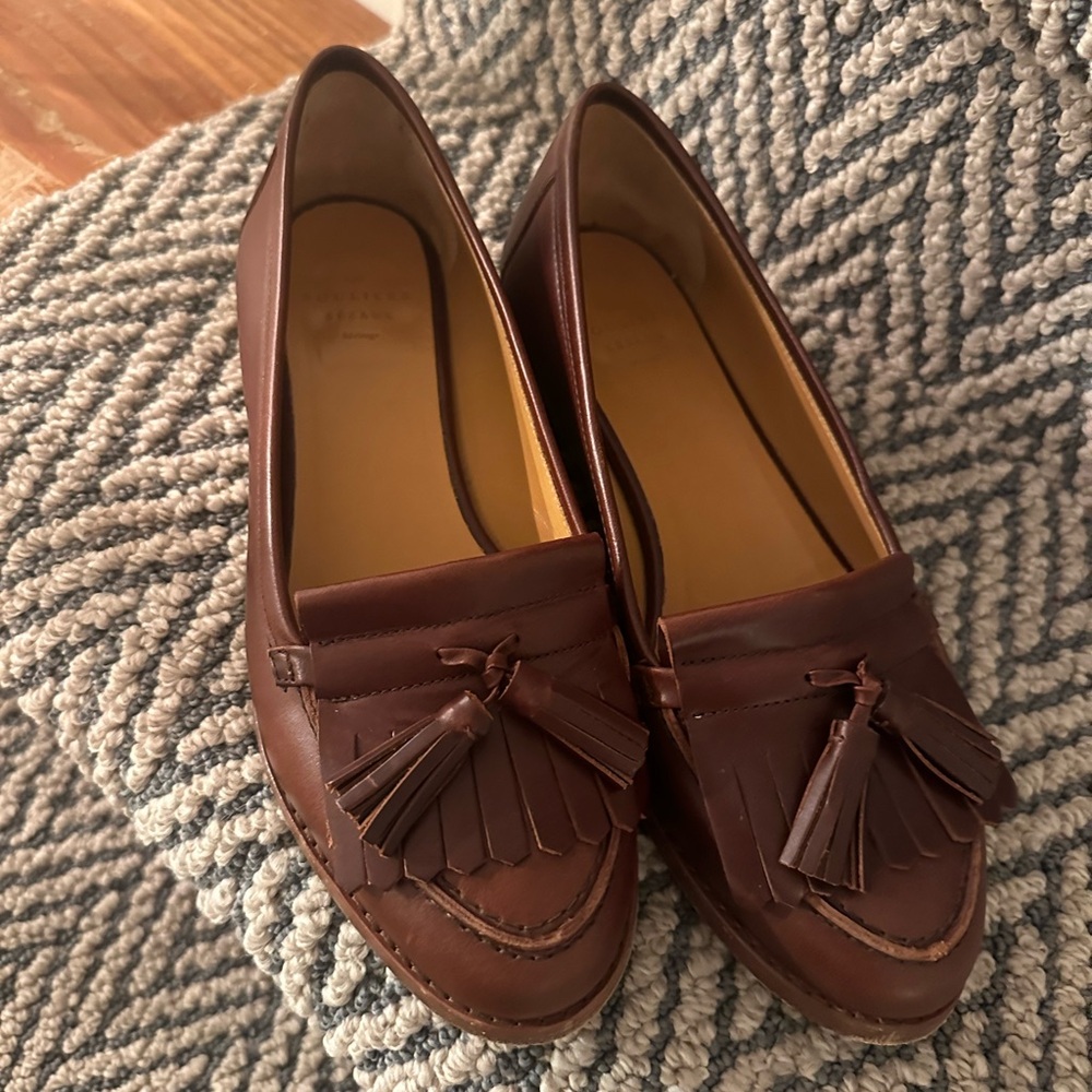 Sezane Women’s Tassel Brown Loafer Size 7.5